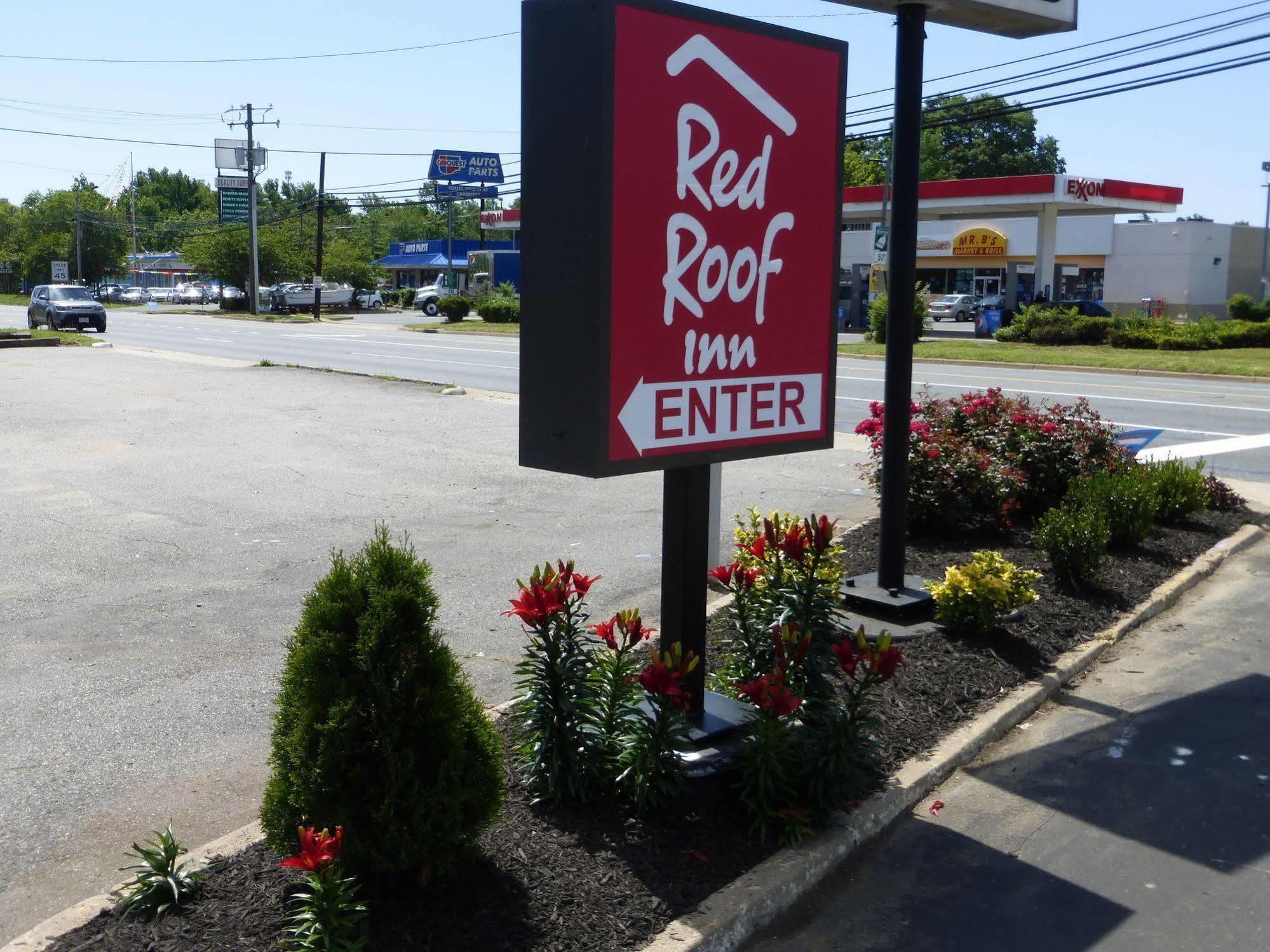 Red Roof Inn Fredericksburg North Exterior photo